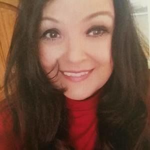 Meet your Posher, Lorie